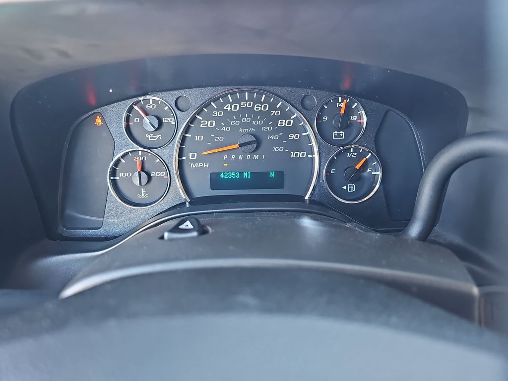Used 2025 GMC Savana 3500 Van