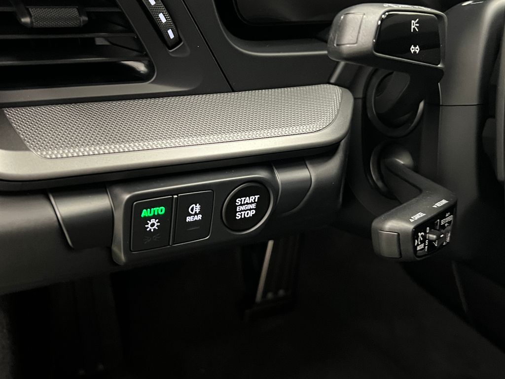 Thumbnail: 2026 Porsche 911 - 29