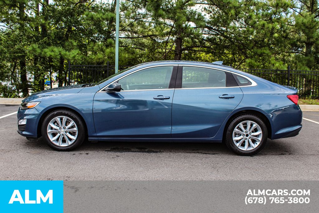 Used 2024 Blue Chevrolet LT image 6