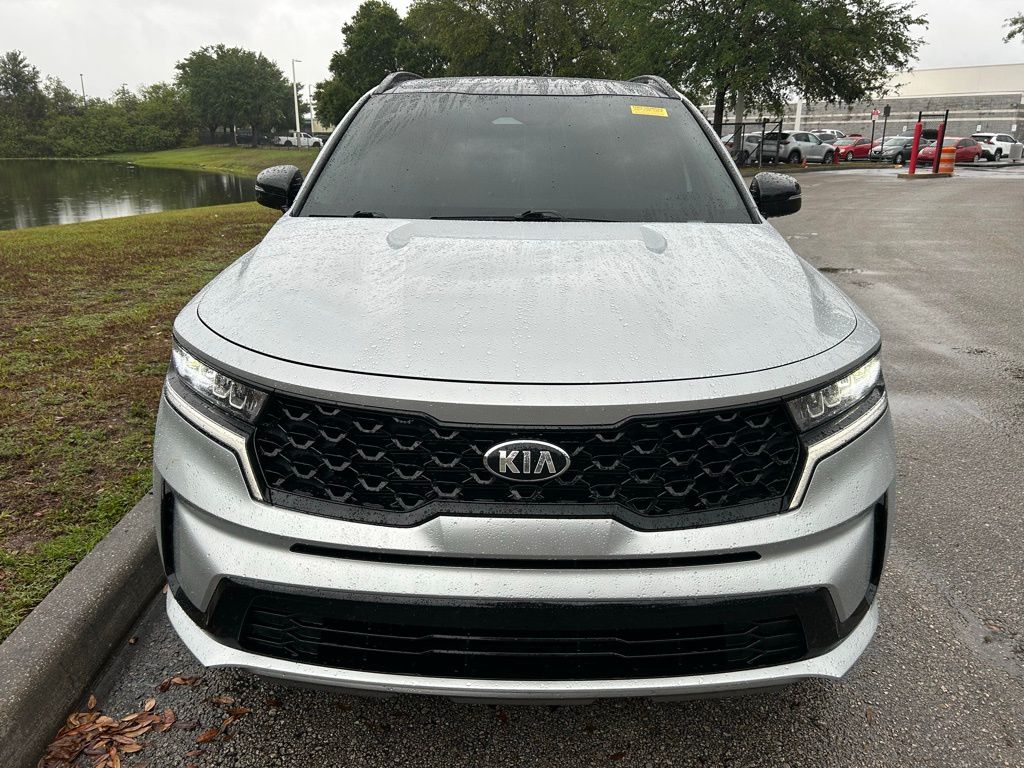 2021 Kia Sorento S 8