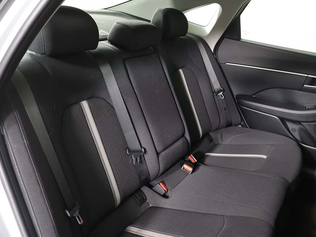 Certified Used 2025 Silver Hyundai SEL image 29