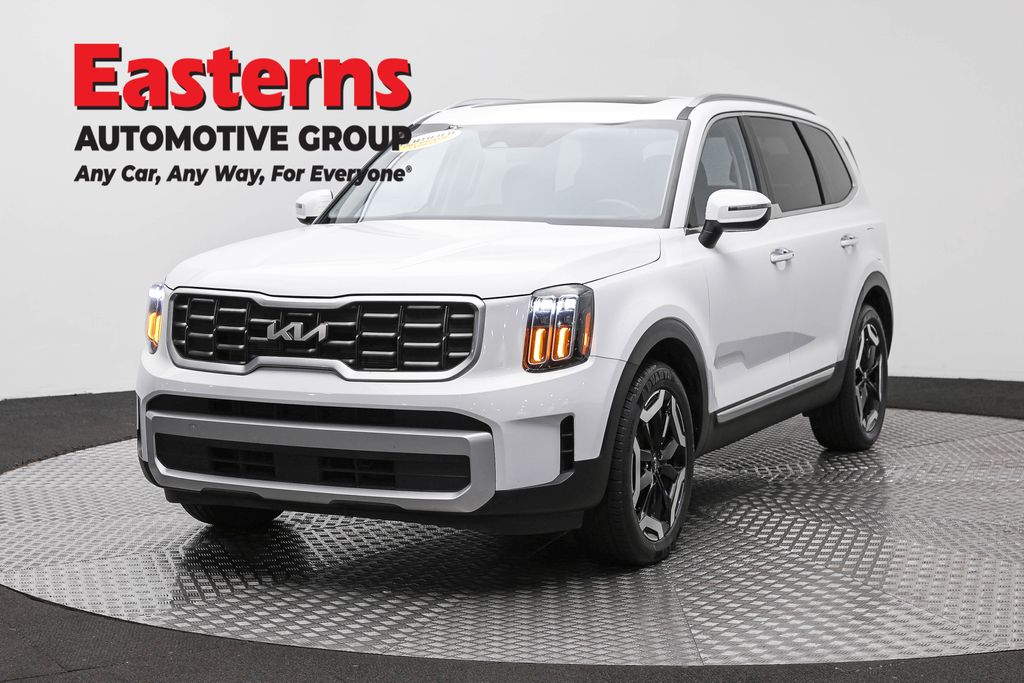 Glacial White Pearl 2025 Kia Telluride SUV / Crossover Front-Wheel Drive 8-Speed Automatic