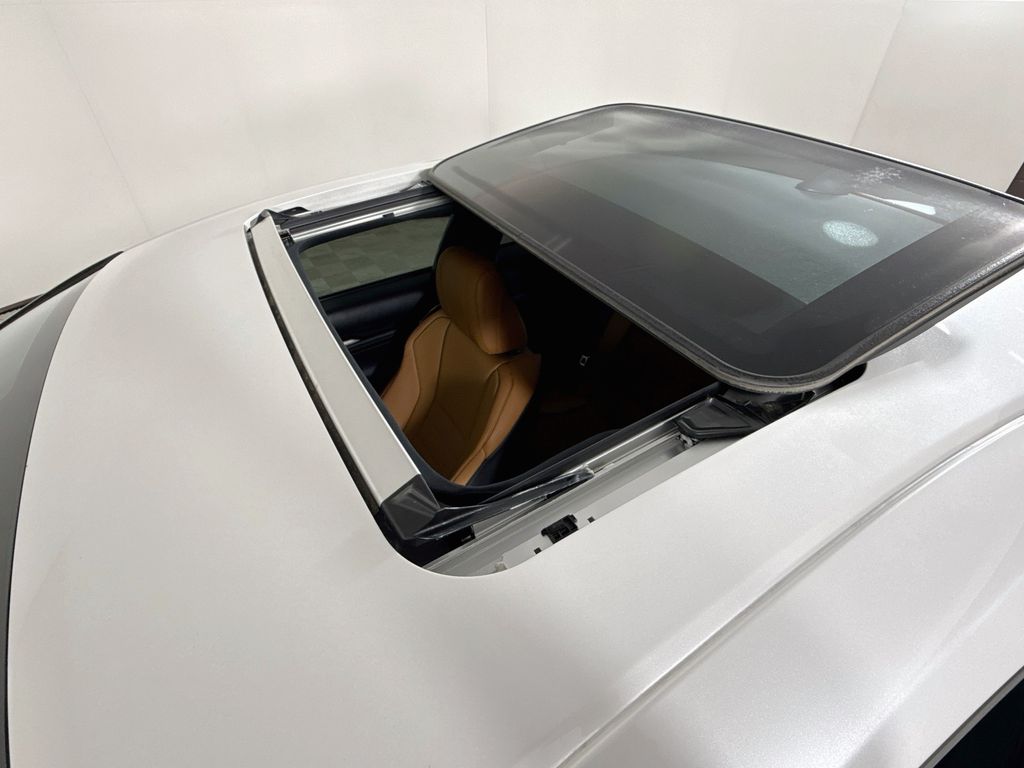 Thumbnail: 2022 Lexus RC - 23