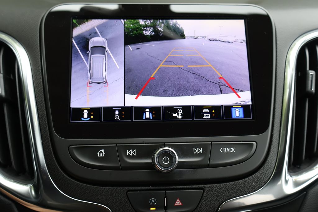Thumbnail: 2023 Chevrolet Equinox - 19