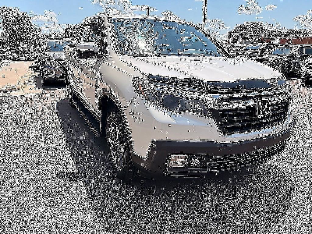 White 2017 Honda Ridgeline Pickup Truck All-Wheel Drive 6-Speed Automatic