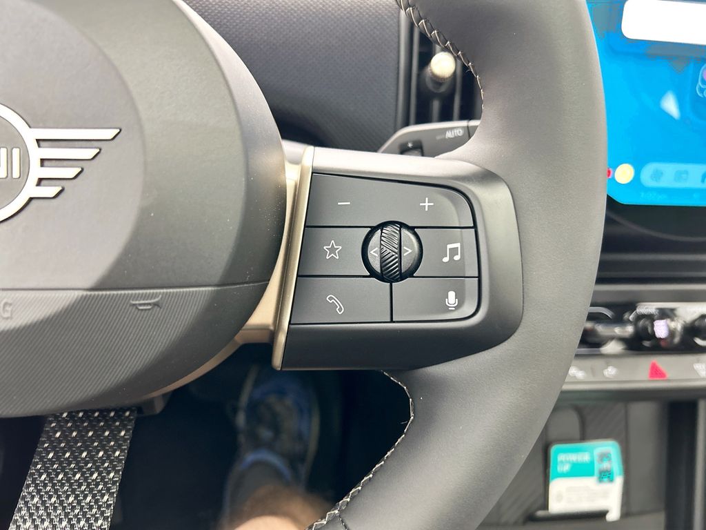 Thumbnail: 2026 MINI Cooper - 12