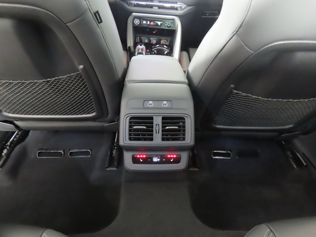 Thumbnail: 2025 Audi Q5 - 23