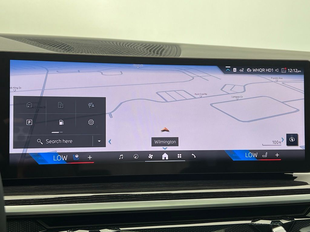 Thumbnail: 2026 BMW X7 - 14