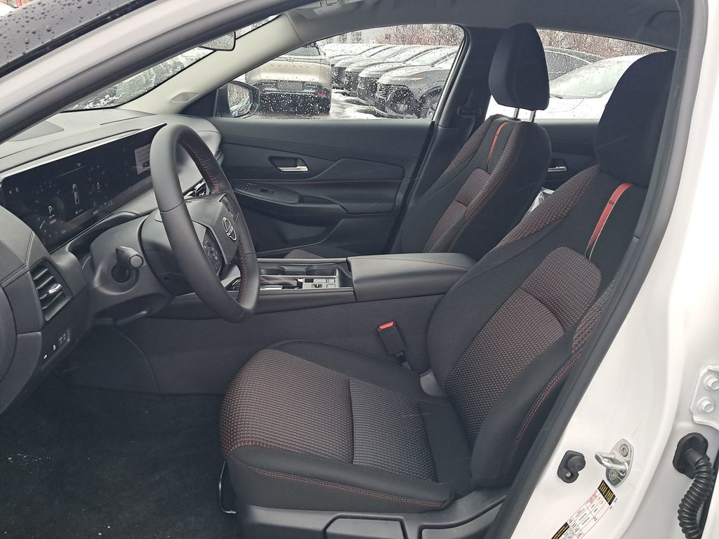 2026 Nissan Sentra SR - 9