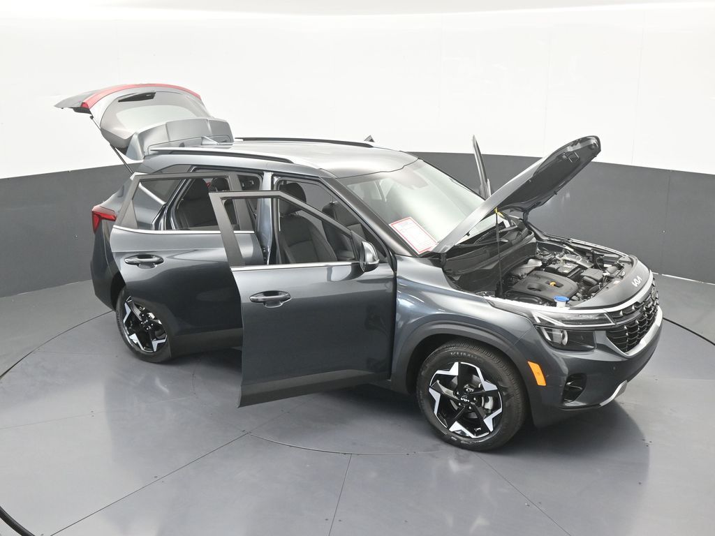 Used 2024 Gravity Gray Kia EX image 71