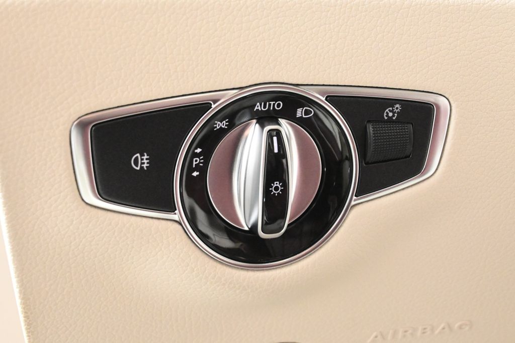 Thumbnail: 2023 Mercedes-Benz CLS - 26