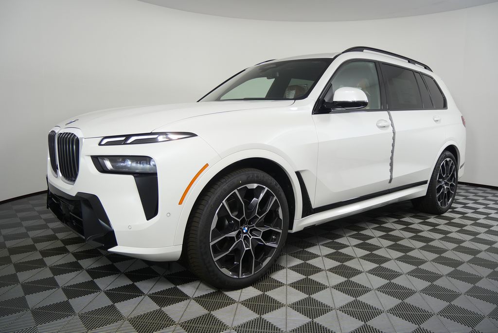 Thumbnail: 2026 BMW X7 - 8