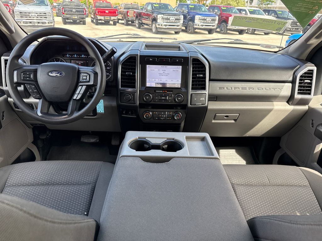 Used 2020 White Ford XLT image 6
