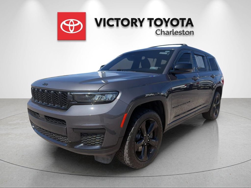 2023 Jeep Grand Cherokee L Altitude 4WD