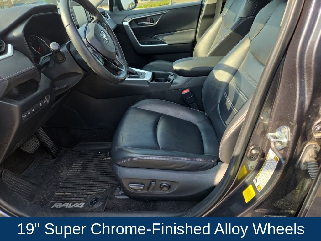 2019 Toyota RAV4 XLE Premium