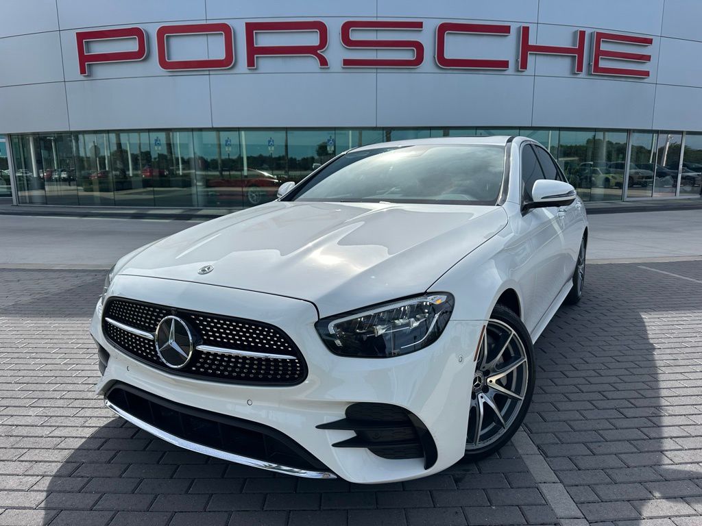 Thumbnail: 2022 Mercedes-Benz E-Class - 1