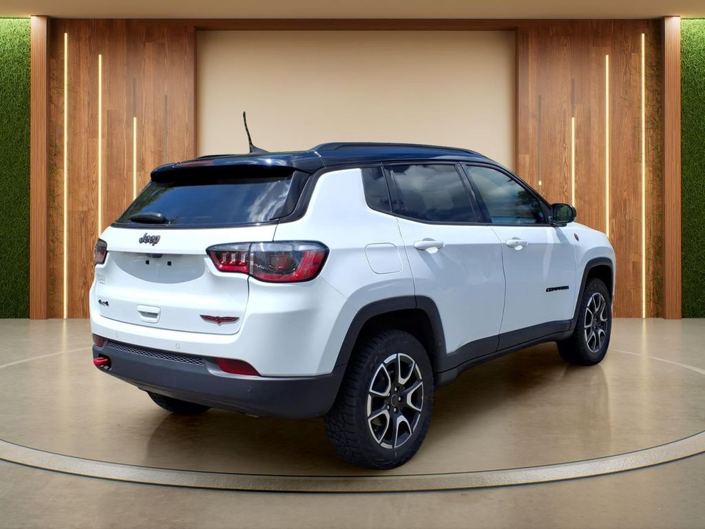 JeepCompass33