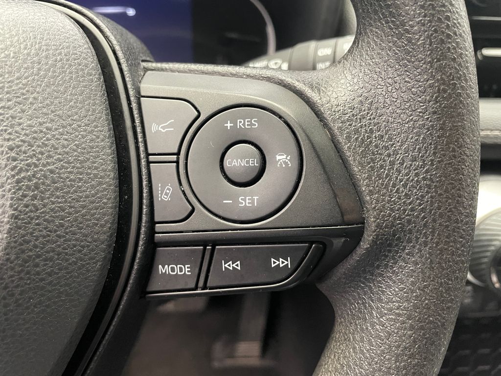 2023 Toyota RAV4 XLE 30