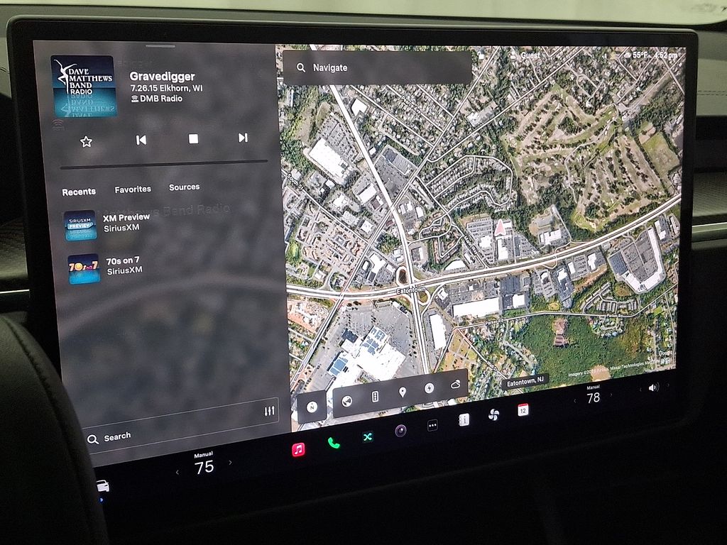 Thumbnail: 2022 Tesla Model X - 20