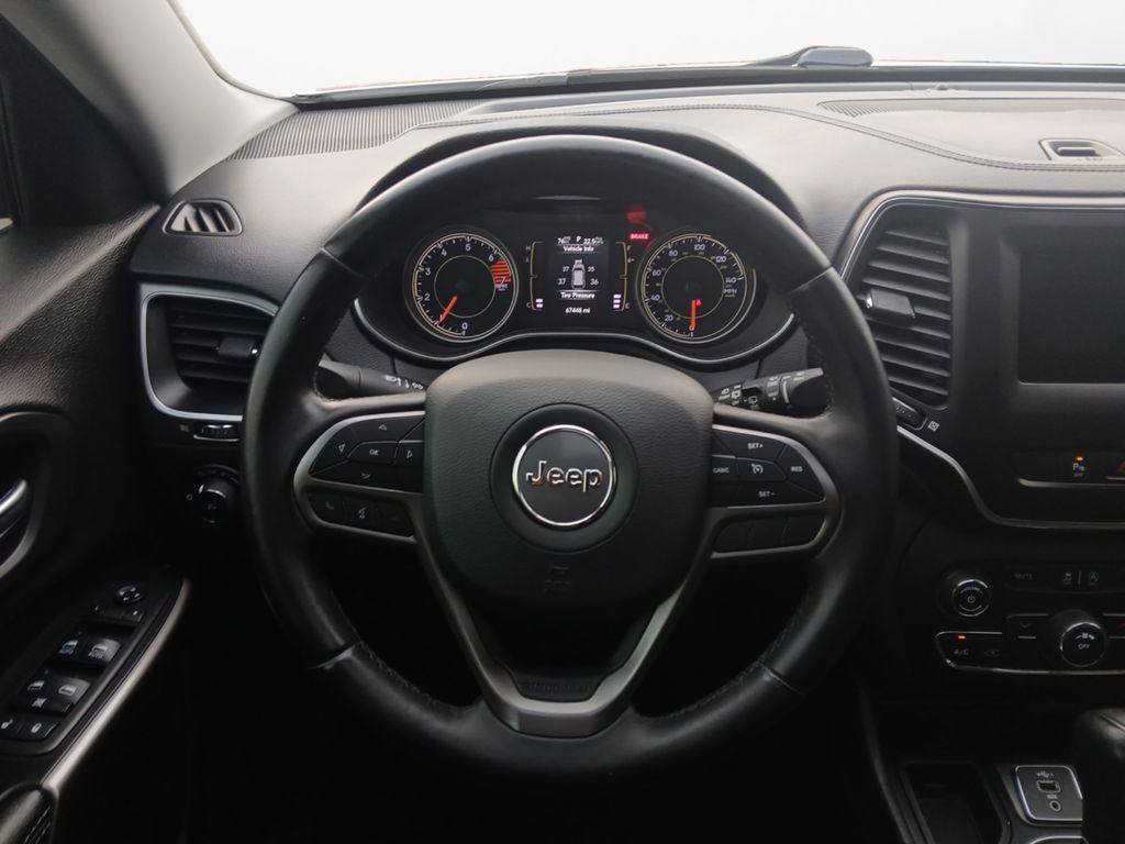 Used Car 2019 Jeep Cherokee  Latitude Plus For Sale Under $20,000 In Austin, Texas