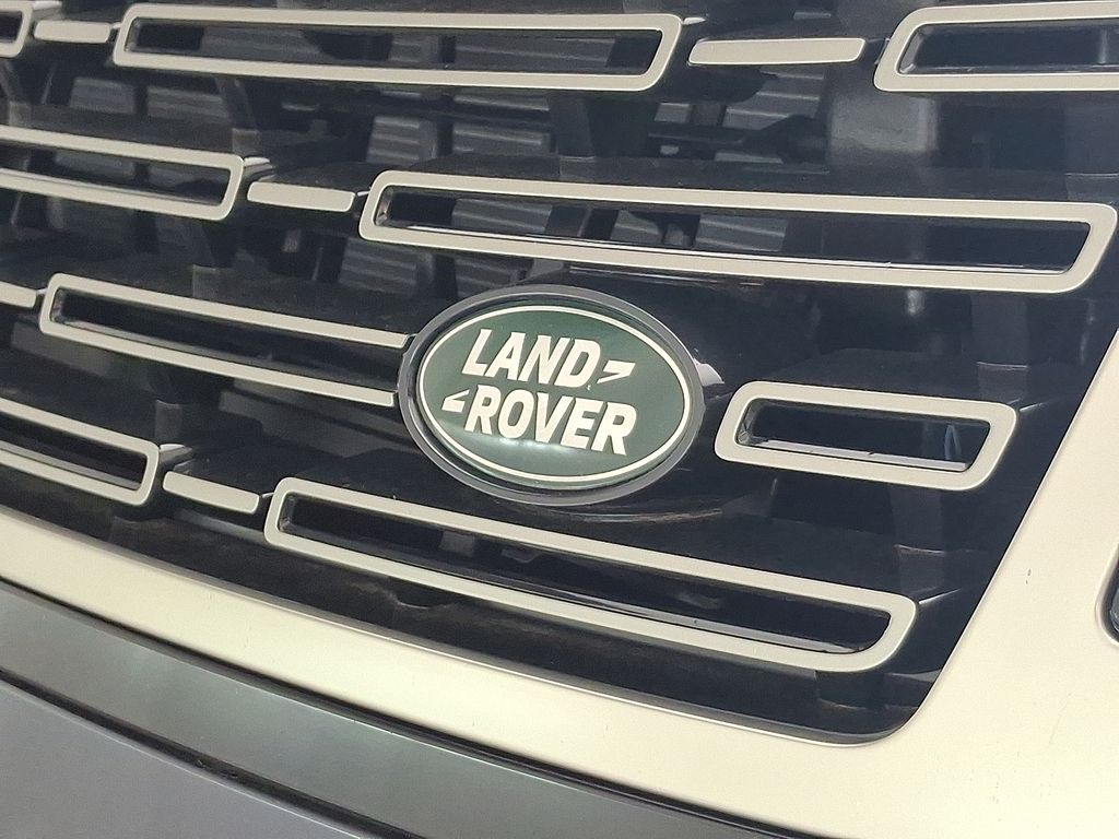 Thumbnail: 2025 Land Rover Range Rover - 20