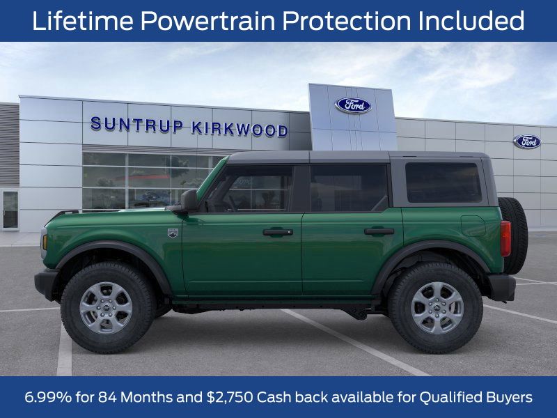 View vehicle photo 3