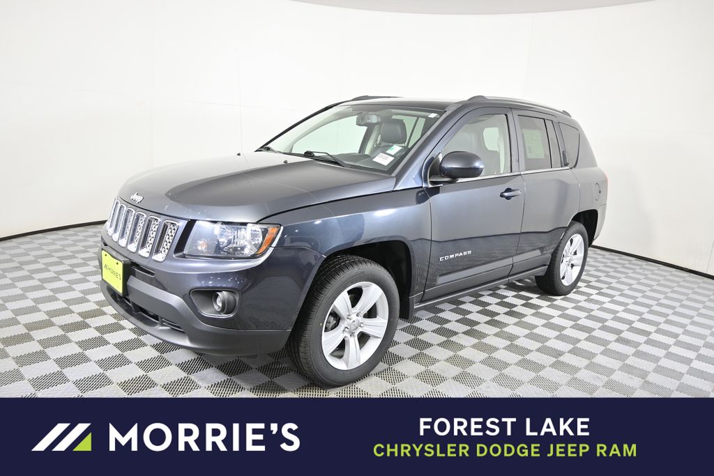 Gray (Maximum Steel Metallic Clearcoat) 2014 Jeep Compass Latitude 4WD SUV / Crossover Four-Wheel Drive 6-Speed Automatic