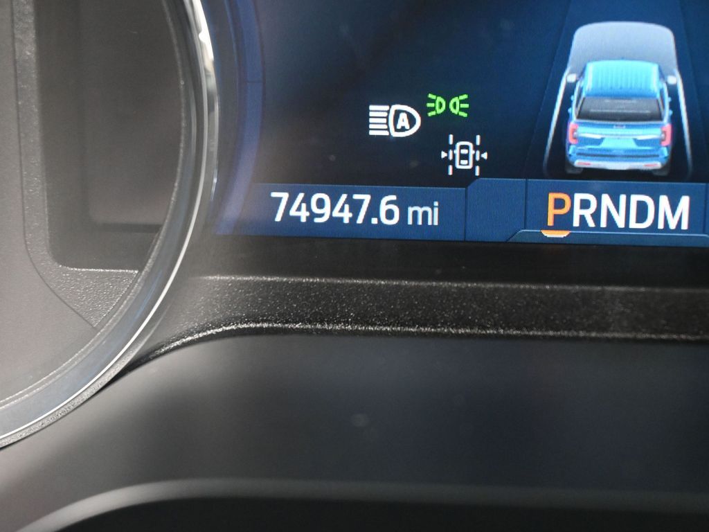 Used 2023 Silver Metallic Ford Limited image 34