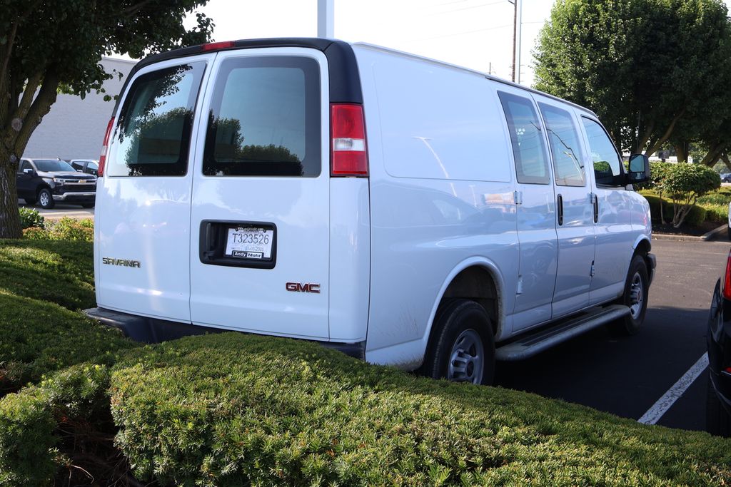 Thumbnail: 2023 GMC Savana - 7