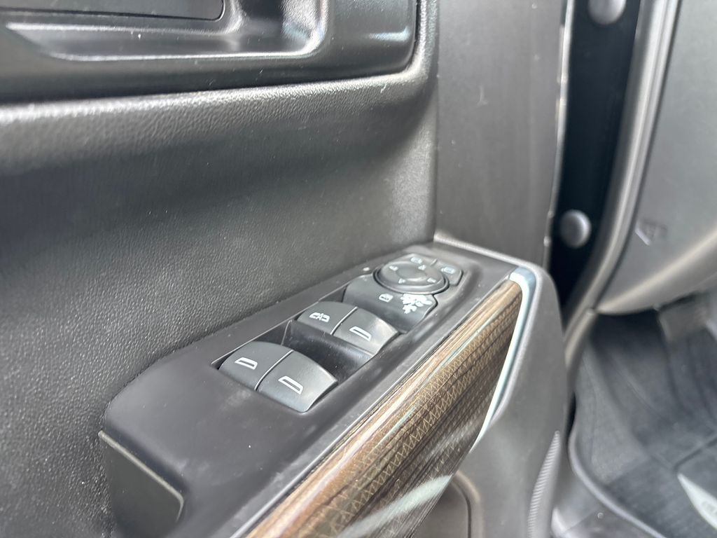 Used Car 2021 Chevrolet Silverado 1500  Lt For Sale Under $35,000 In Austin, Texas