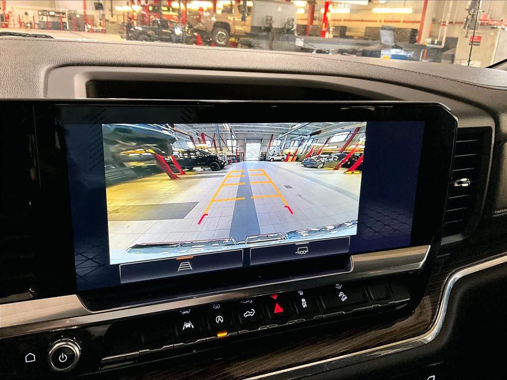 2023 GMC Sierra 1500 — photo 19