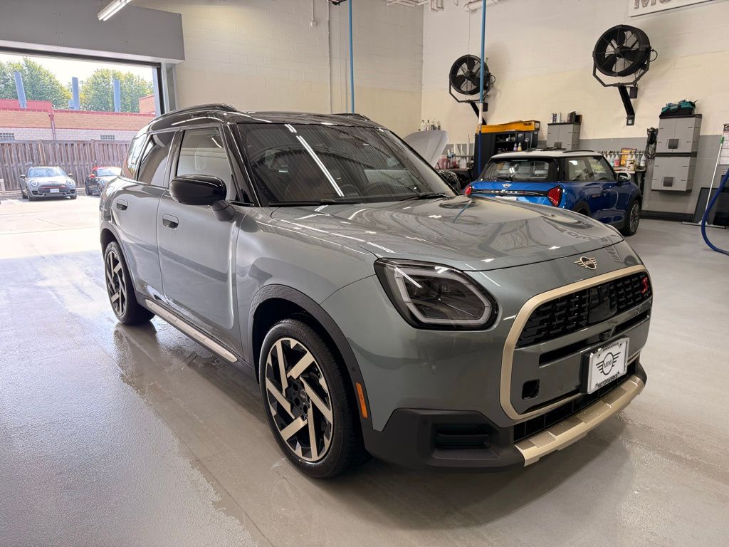 Thumbnail: 2025 MINI Cooper Countryman - 7