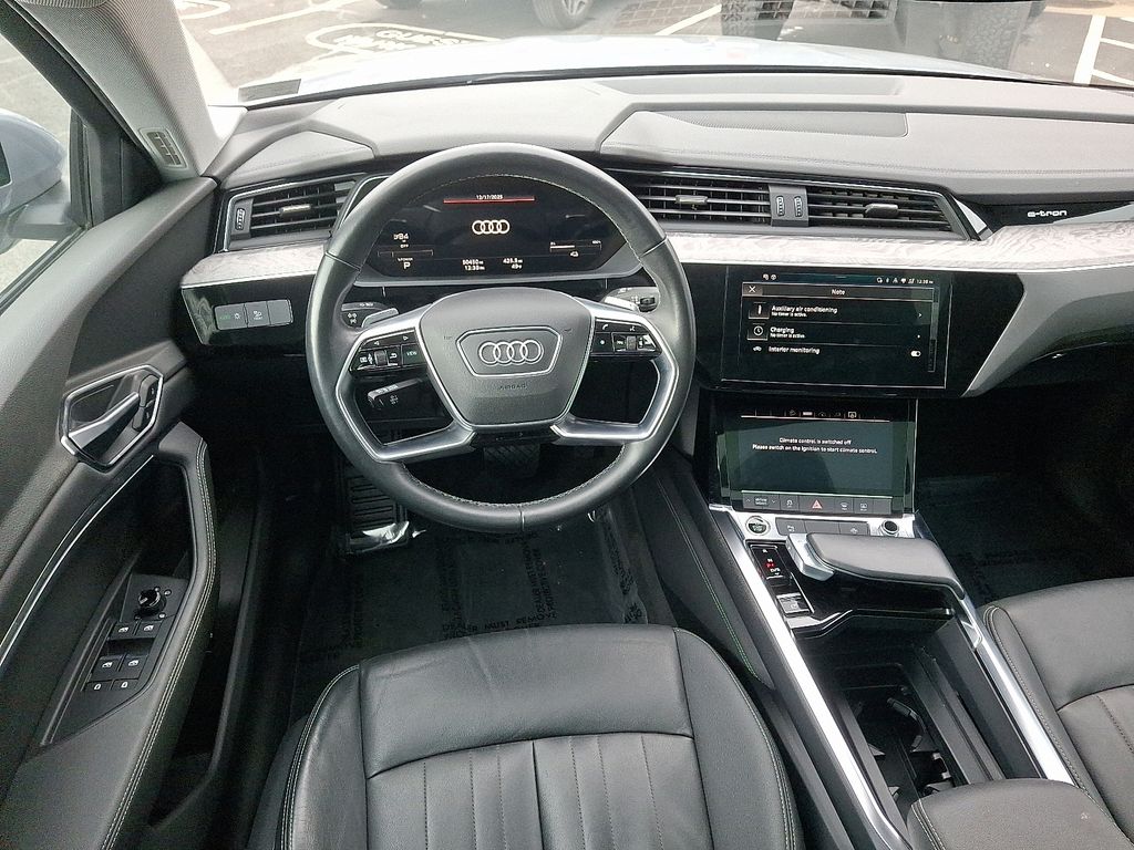 Thumbnail: 2021 Audi e-tron GT - 11