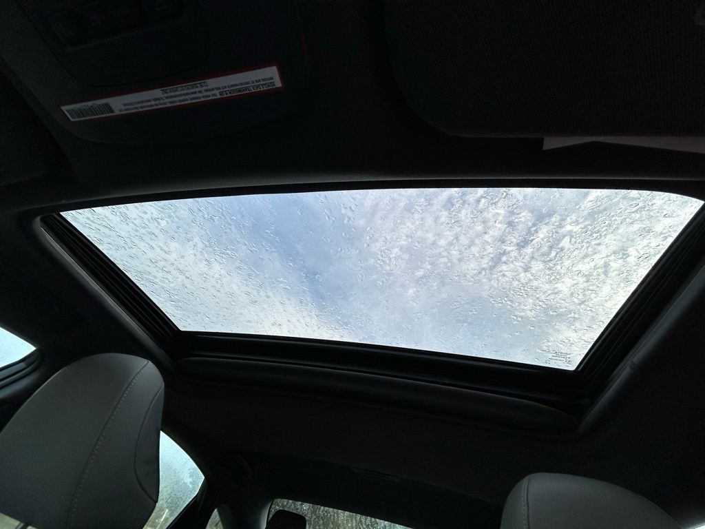 Thumbnail: 2021 Toyota Avalon - 29