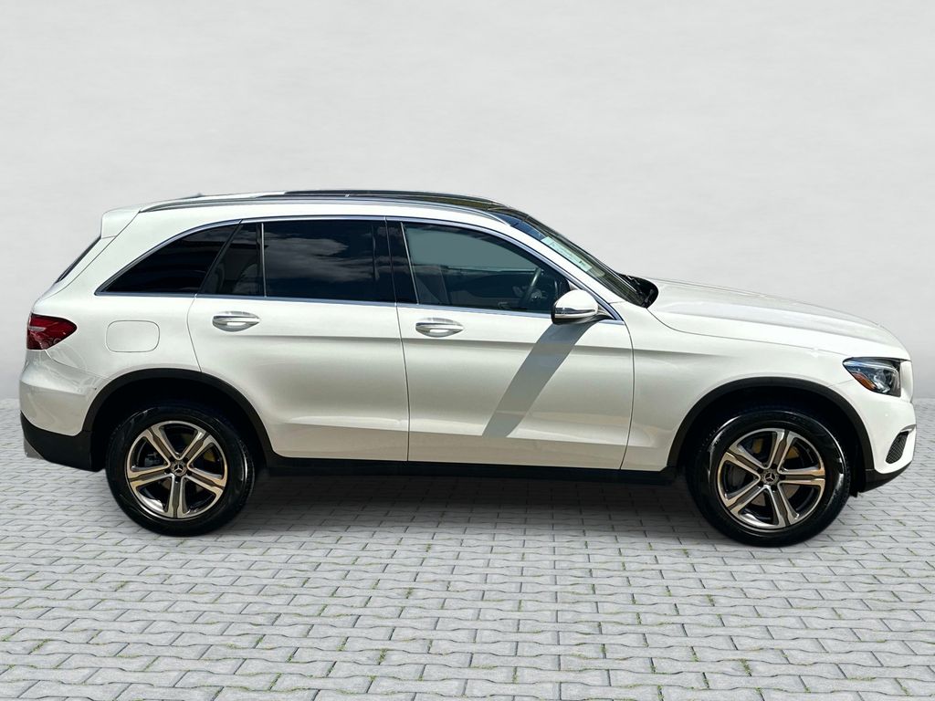 Thumbnail: 2019 Mercedes-Benz GLC - 4