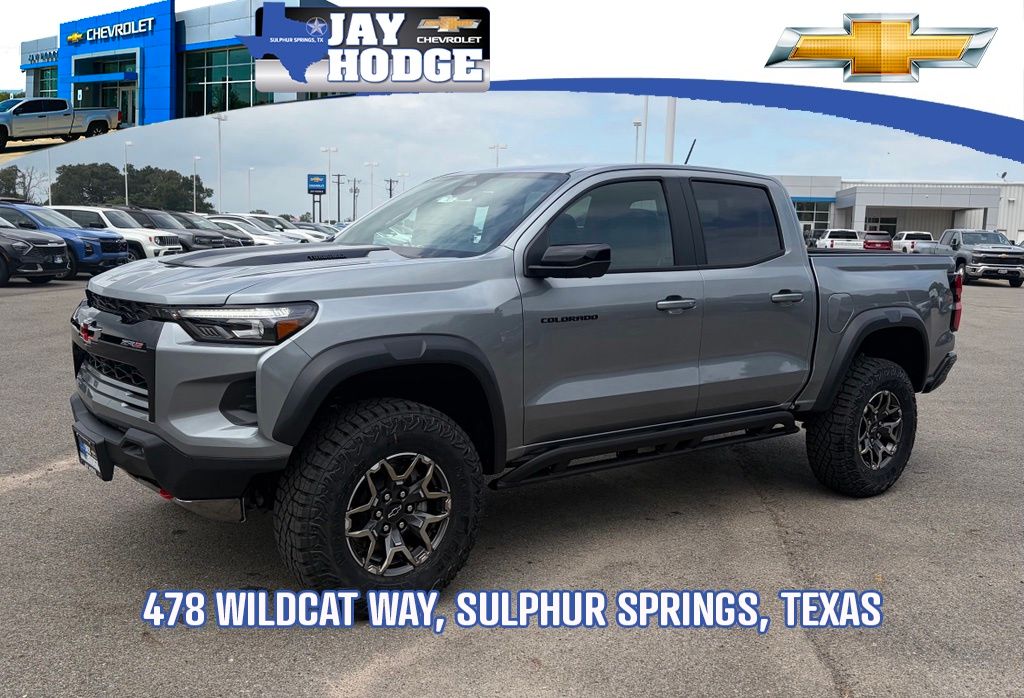 Sterling Gray Metallic 2026 Chevrolet Colorado Pickup Truck Four-Wheel Drive 8-Speed Automatic