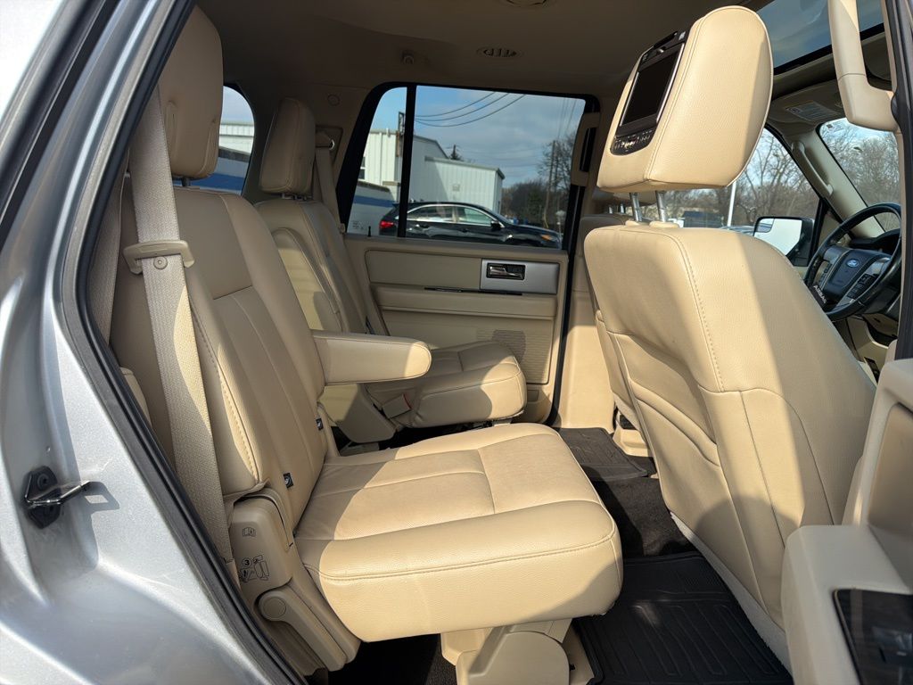 Thumbnail: 2016 Ford Expedition - 25