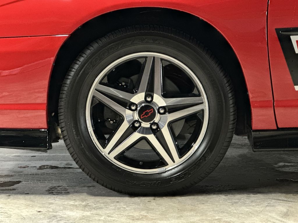 2004 Chevrolet Monte Carlo SS - 9