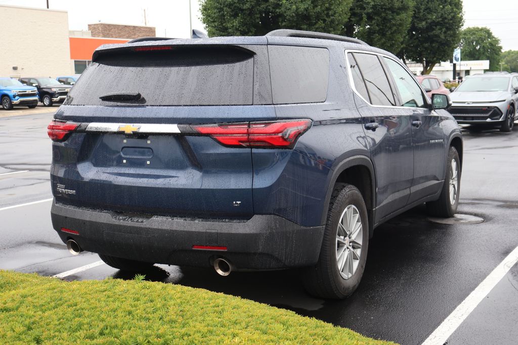 Thumbnail: 2023 Chevrolet Traverse - 12