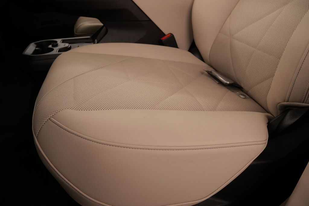 2025 BMW iX xDrive50 11