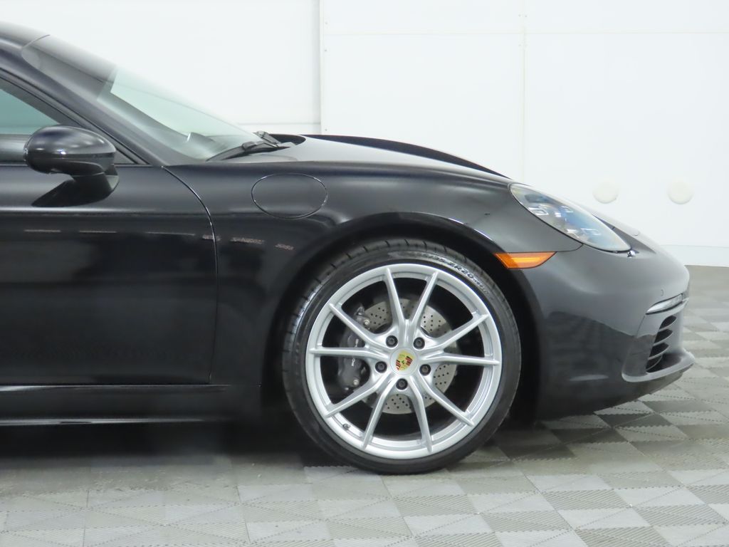 Thumbnail: 2024 Porsche 718 Cayman - 11