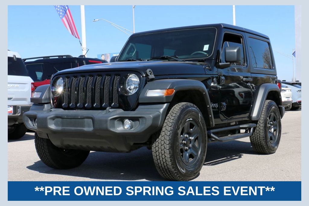 Black Clearcoat 2022 Jeep Wrangler Sport 4WD SUV / Crossover Four-Wheel Drive 8-Speed Automatic