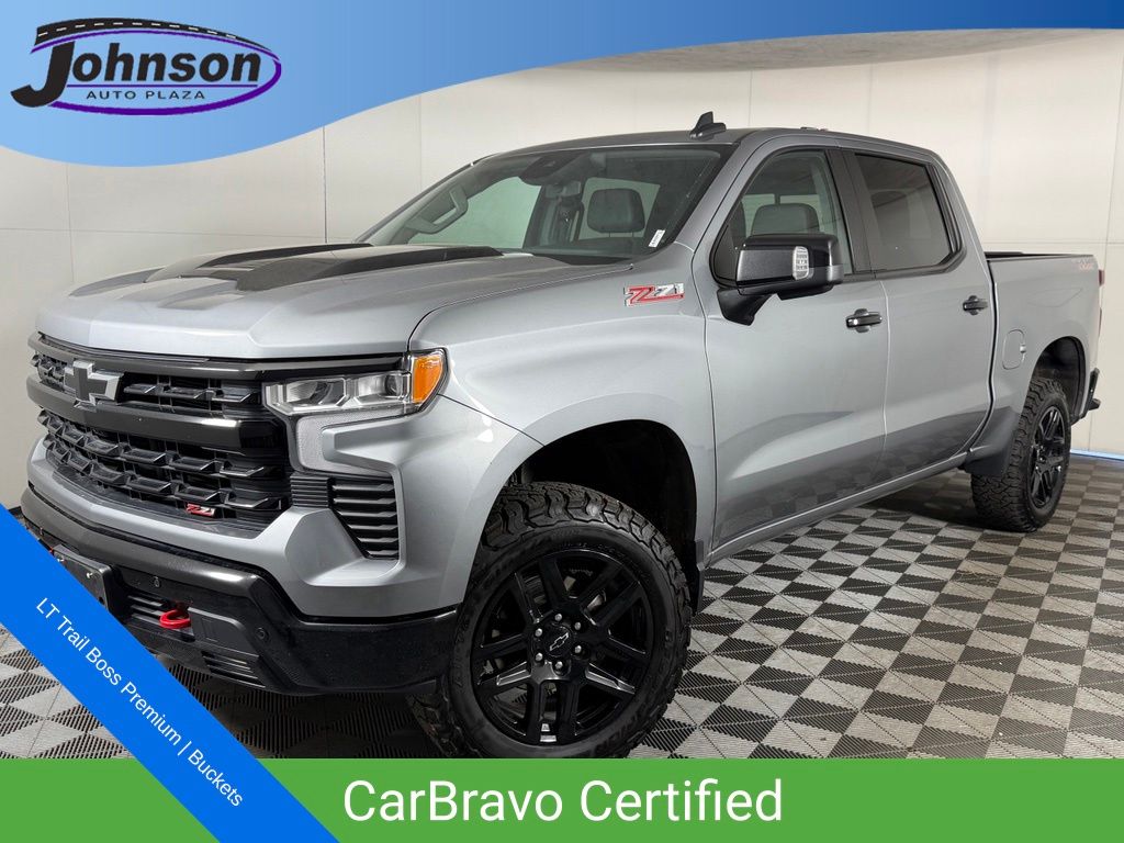 Sterling Gray Metallic 2024 Chevrolet Silverado 1500 Pickup Truck Four-Wheel Drive Automatic