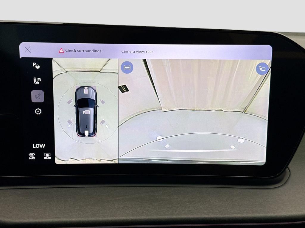 Thumbnail: 2026 Audi Q3 - 15