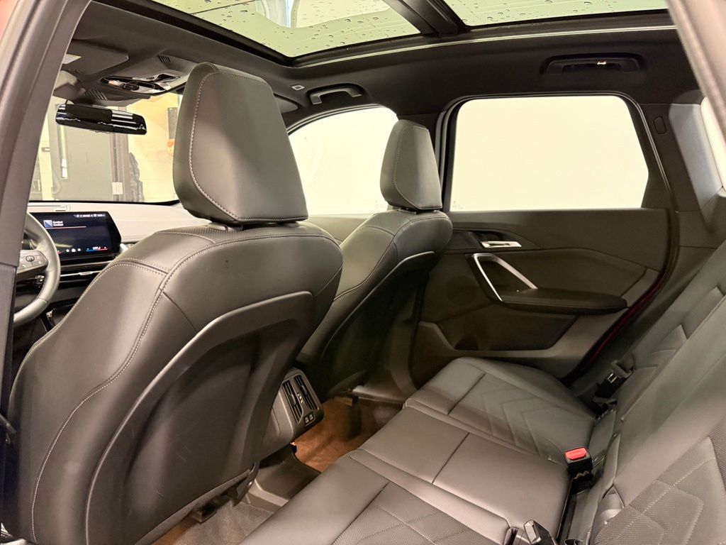 Thumbnail: 2026 BMW X1 - 20
