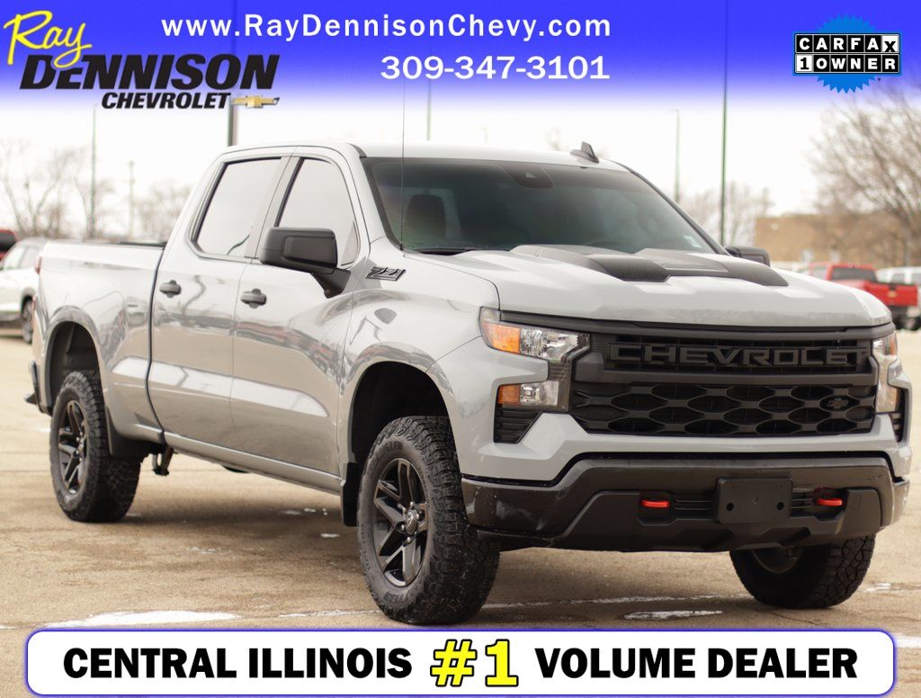 Slate Gray Metallic 2024 Chevrolet Silverado 1500 Custom Trail Boss Crew Cab 4WD Pickup Truck Four-Wheel Drive Automatic