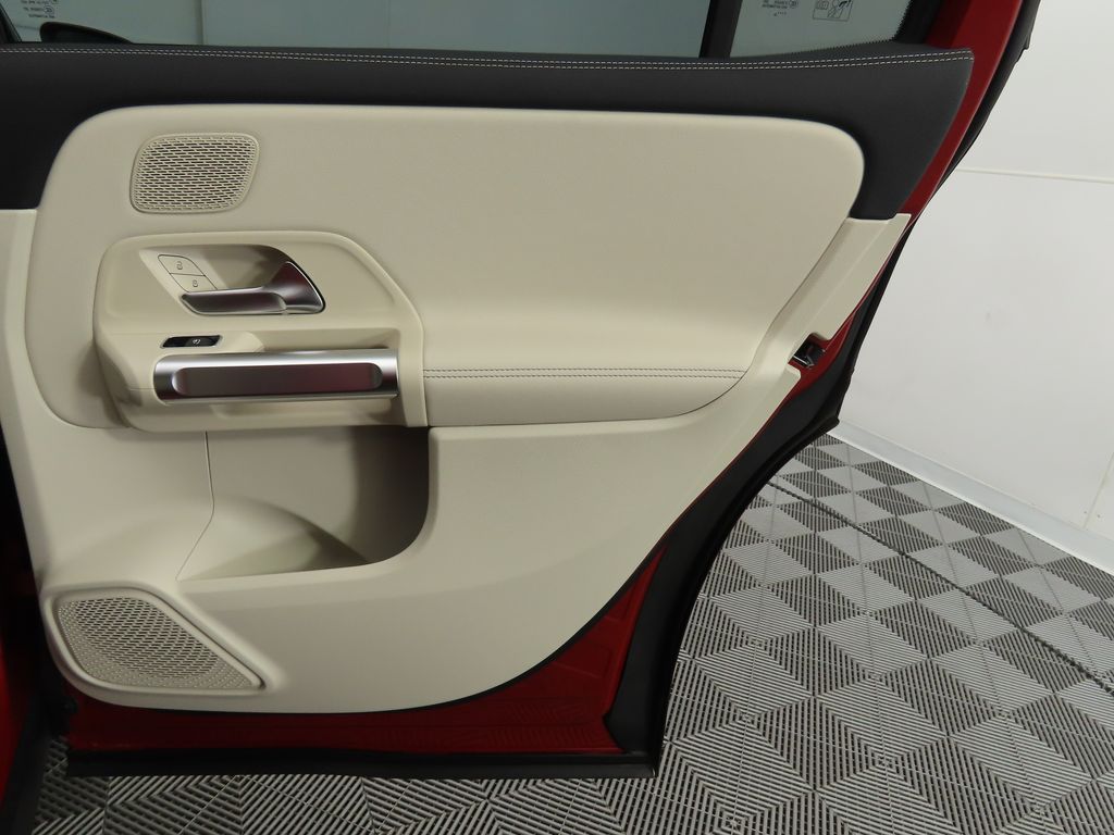 2024 Mercedes-Benz EQB 250+ 27