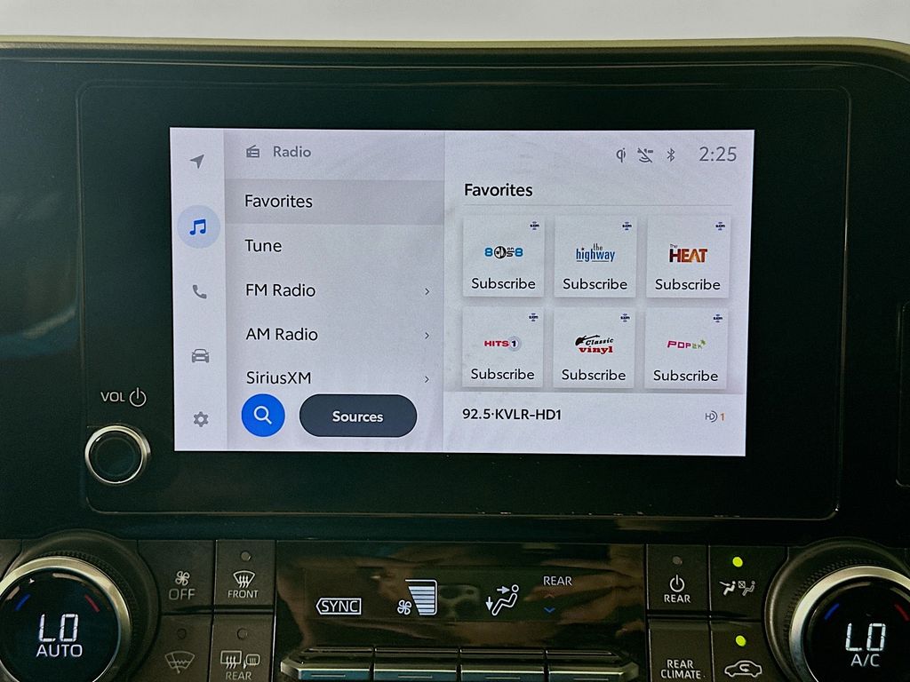 Thumbnail: 2024 Toyota Highlander - 15