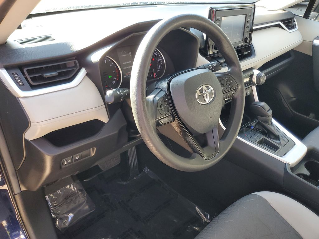 used 2020 Toyota RAV4 car, priced at $22,776