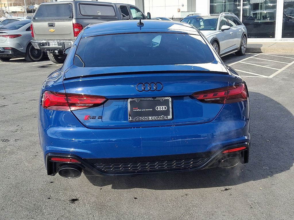 Thumbnail: 2023 Audi RS 5 - 5